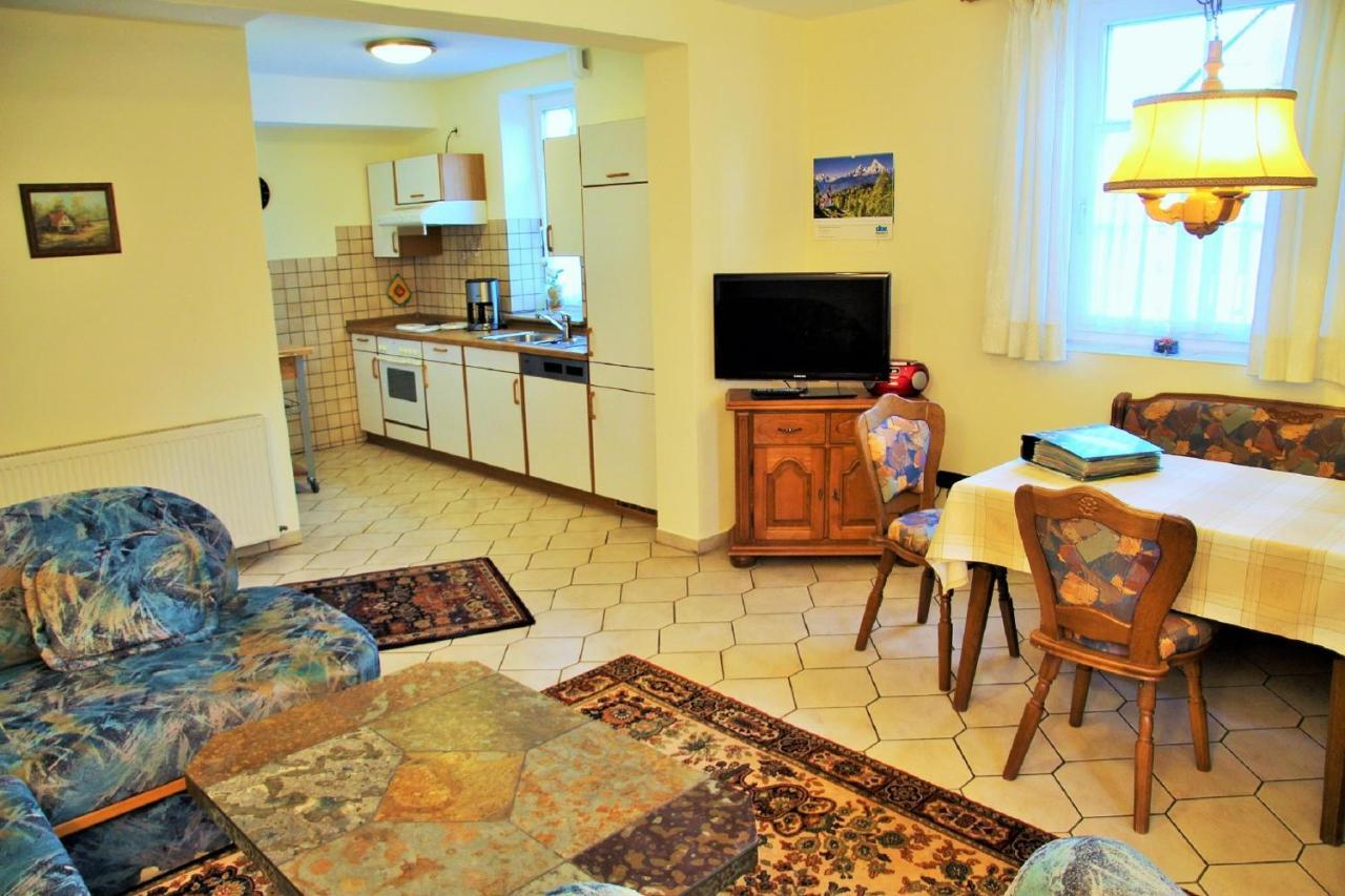 Muellers Hof Ferienwohnung/Pension Emmerthal Esterno foto
