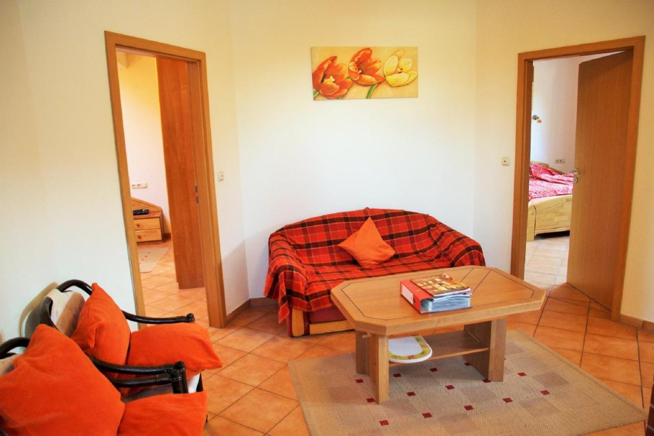Muellers Hof Ferienwohnung/Pension Emmerthal Esterno foto