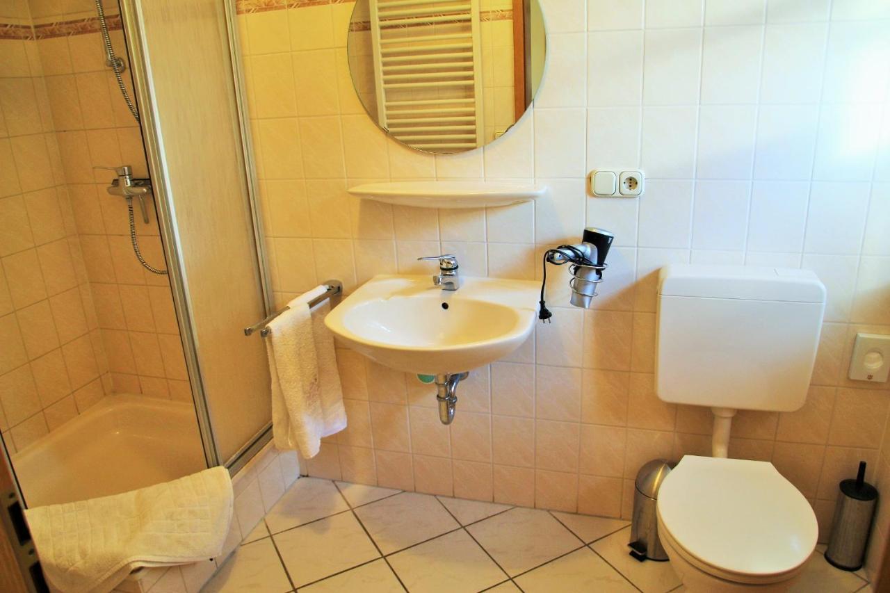 Muellers Hof Ferienwohnung/Pension Emmerthal Esterno foto
